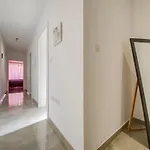 Modern & Two Bed - Balluta Bay - Sleep 6 Apartment *