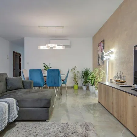 Apartmán Modern & Two Bed - Balluta Bay - Sleep 6 Sliema