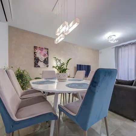 Apartmán Modern & Two Bed - Balluta Bay